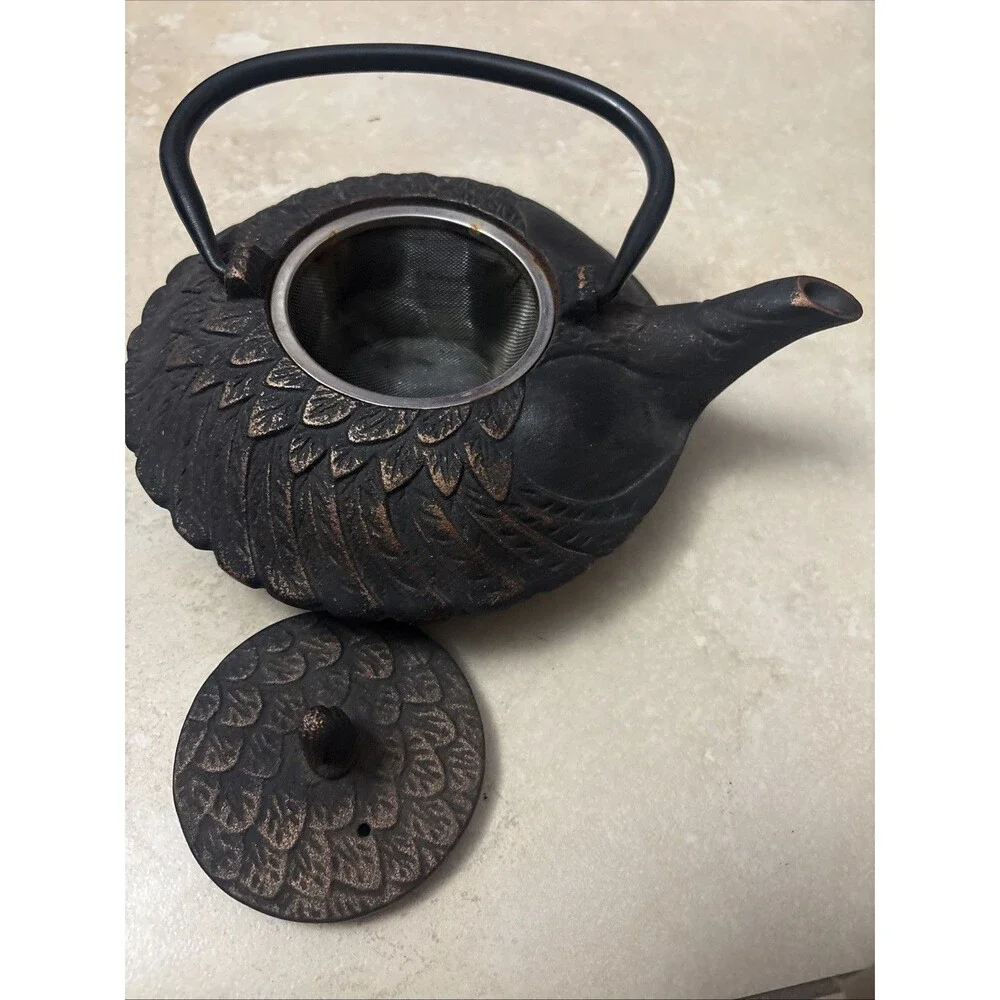 Cast Iron Teapot Pelican on Lid Embossed Feathers Motif Enamel Porcelain Inside